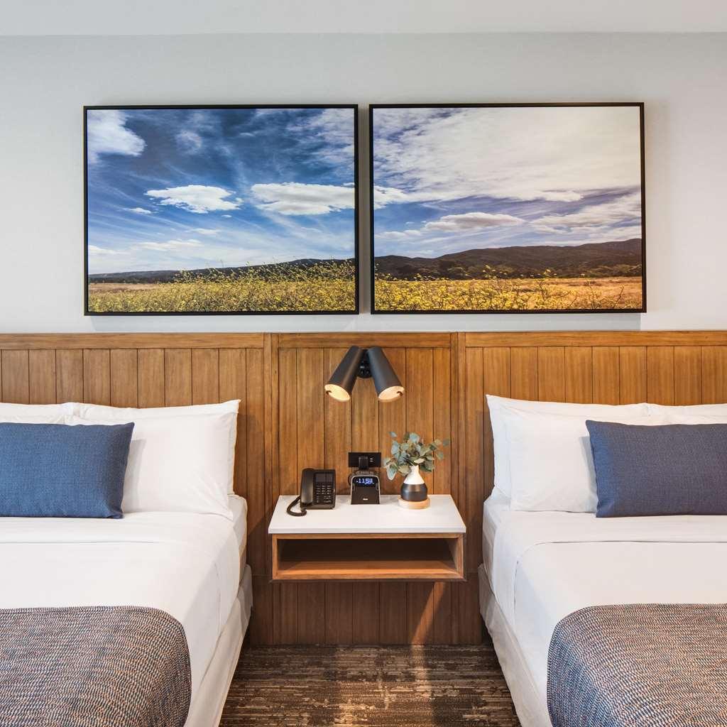 Ayres Hotel Vista Carlsbad Rum bild